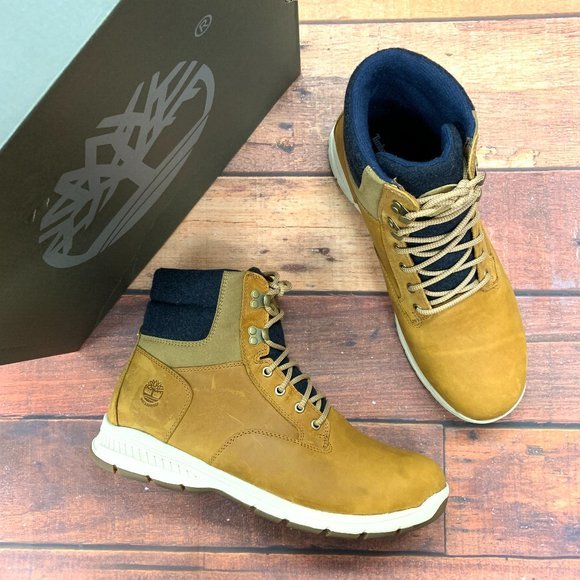 Snow Boots